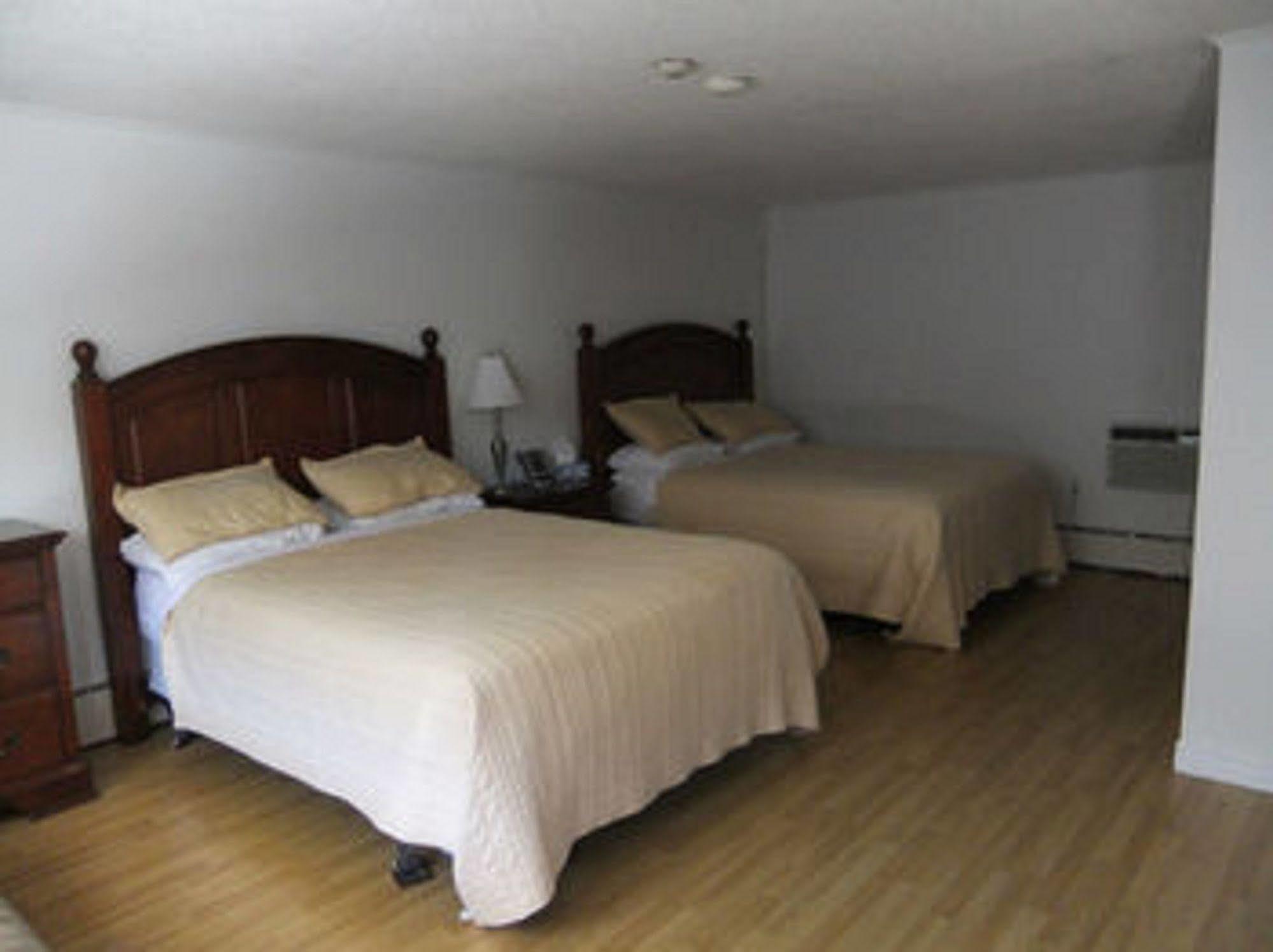 Motel Stonehouse And Restaurant Truro